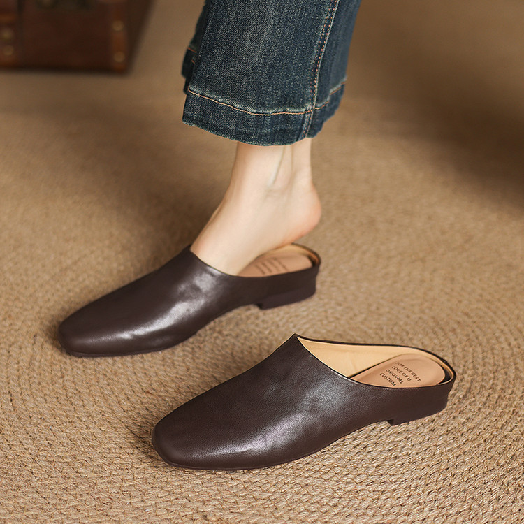 Italy丨Ongysl Is Stylish and Simple ⭐ 2.5cm High Heel Closed-Toe Slippers for Women, Chunky Heel Slip-On Lazy Shoes