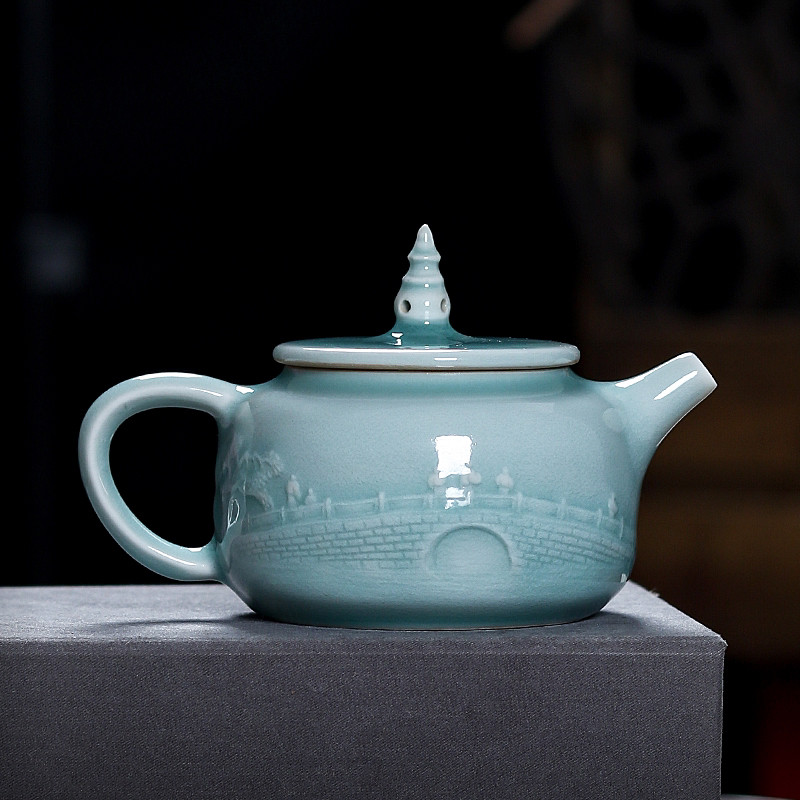 徐哲川老師手工刻繪青瓷茶壺湖藍色粉青釉中式國風茶具-Taobao-Tmall