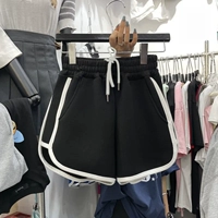 Черные шорты