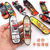 Mini fingertip sports mini props stress relief toy happy turtle skateboard plastic alloy finger skateboard p