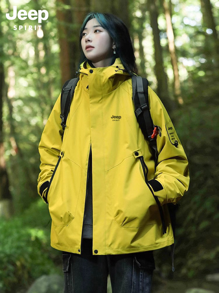 Jeep 2025 New Outdoor Jacket for Men, Three-In-One Waterproof Mountaineering Jacket, Autumn and Winter Coat, Women's Three-Proof Jacket