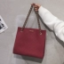 Túi xách chất lượng cao 2020 mới thủy triều đỏ nhỏ ck nữ túi 2019 crossbody hoang dã nước ngoài túi lớn trống rỗng - Túi xách nữ Túi xách nữ