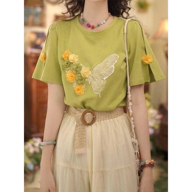 Designed with a Cut-Out Back and Three-Dimensional Floral Butterfly Lace Short-Sleeve T-Shirt for Women, New Summer Style, Unique and Versatile Top