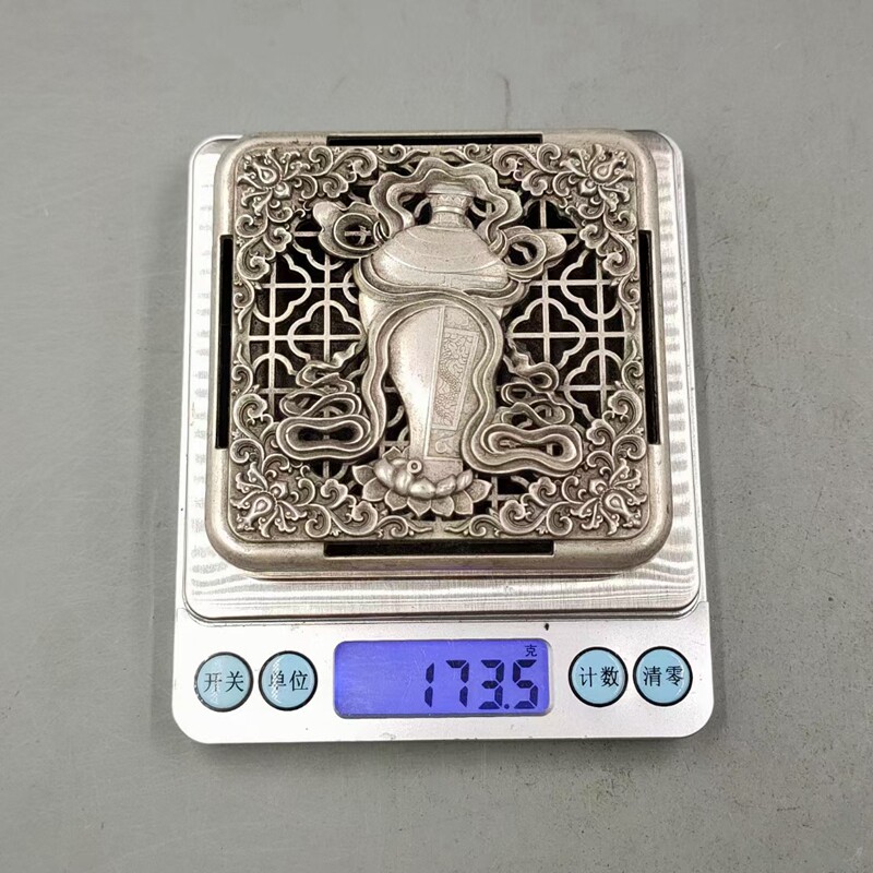 Ancient Play Miscellaneous Ink Cartridges White Sea Snail Ink Casket Incense Stove Wenfang Qaobao Crafts Hollowed-out Decorations Retro Bronze