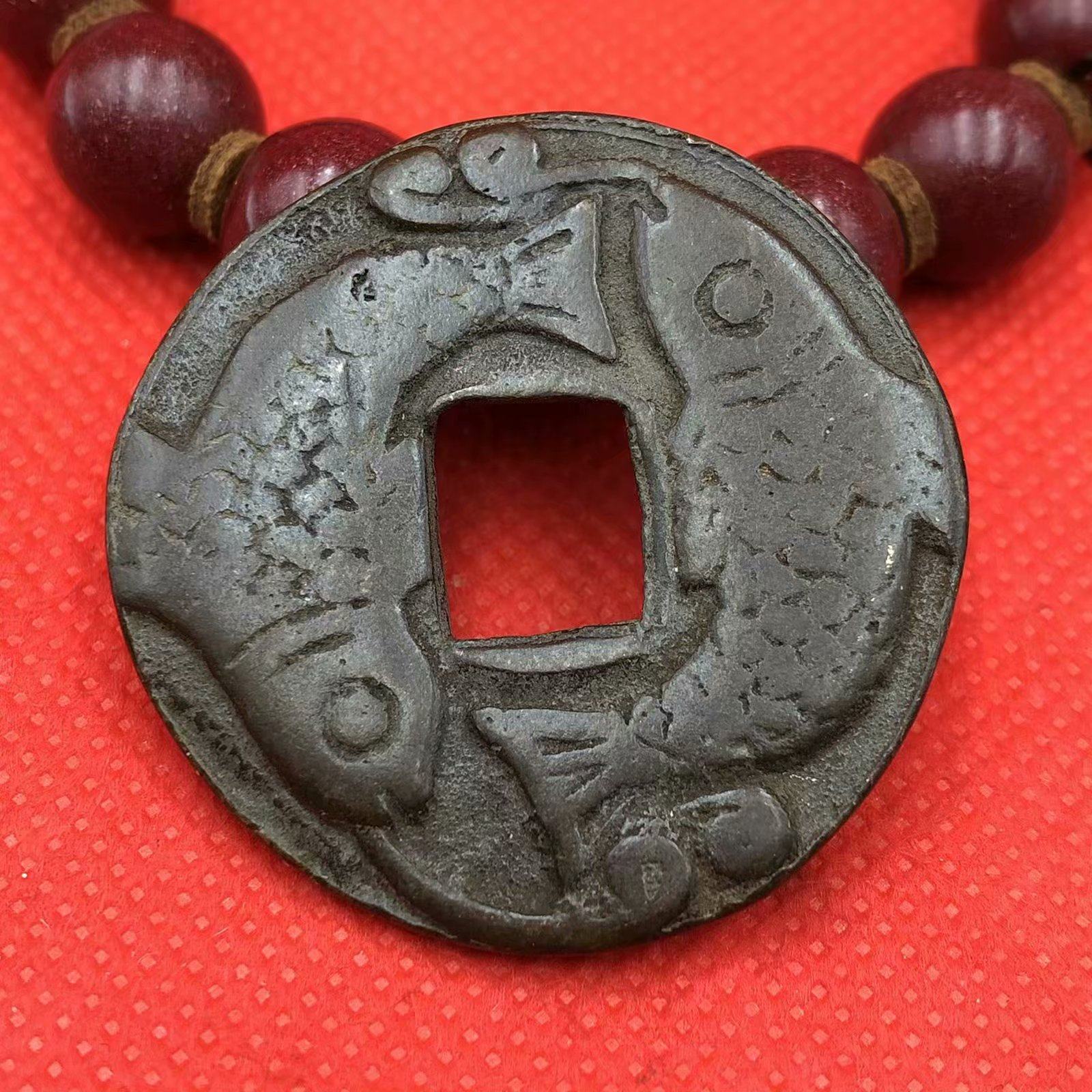Antique Ancient Play Bronze Money Ancient Coin Fish Coin Giqing paid for rare casting coins Double fish Backpack Berries Money 