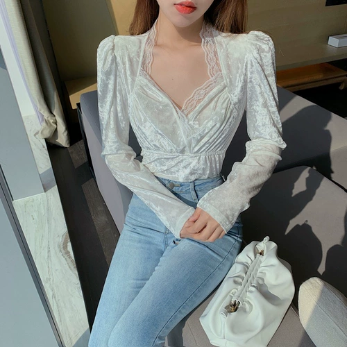 Осенняя бархатная кружевная короткая рубашка, 2020, французский стиль, V-образный вырез, рукава фонарики