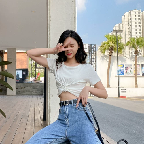 Летняя дизайнерская короткая футболка с коротким рукавом, 2020, тренд сезона