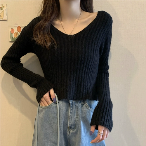 Весенний короткий приталенный трикотажный тонкий цветной приятный телу свитер, коллекция 2021