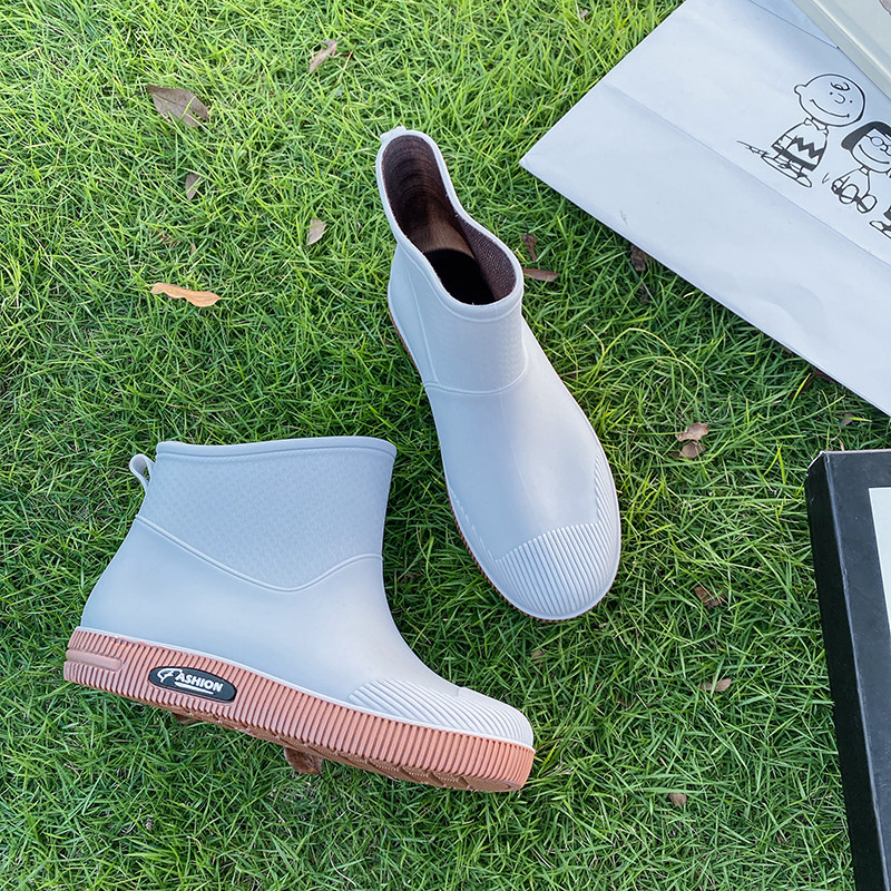 Rainshoe female fashion day adult waterproof thick soles anti-slip lady rainboots wash car outdoor work comfortable glue shoes