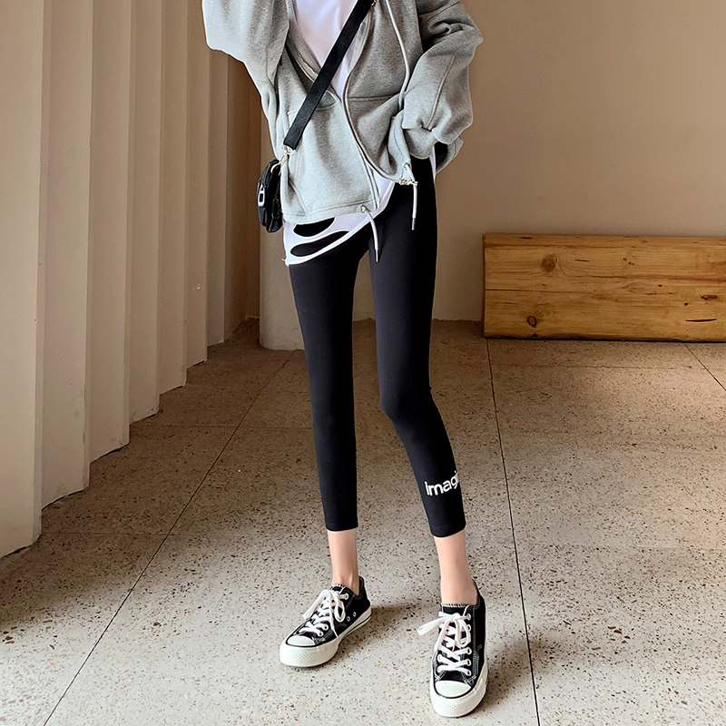 The new cotton underwear for women outside wear spring and autumn thin size high waist cropped tight stretch letter eight point pants tide