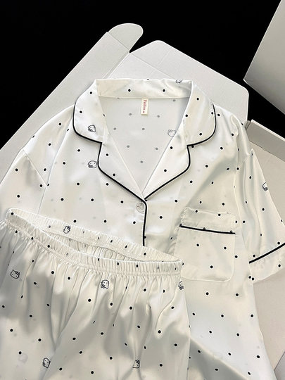 2026 new polka dot pajamas for women, summer ice silk short-sleeved three-piece set, high-end, sweet, can be worn outside, thin home clothes