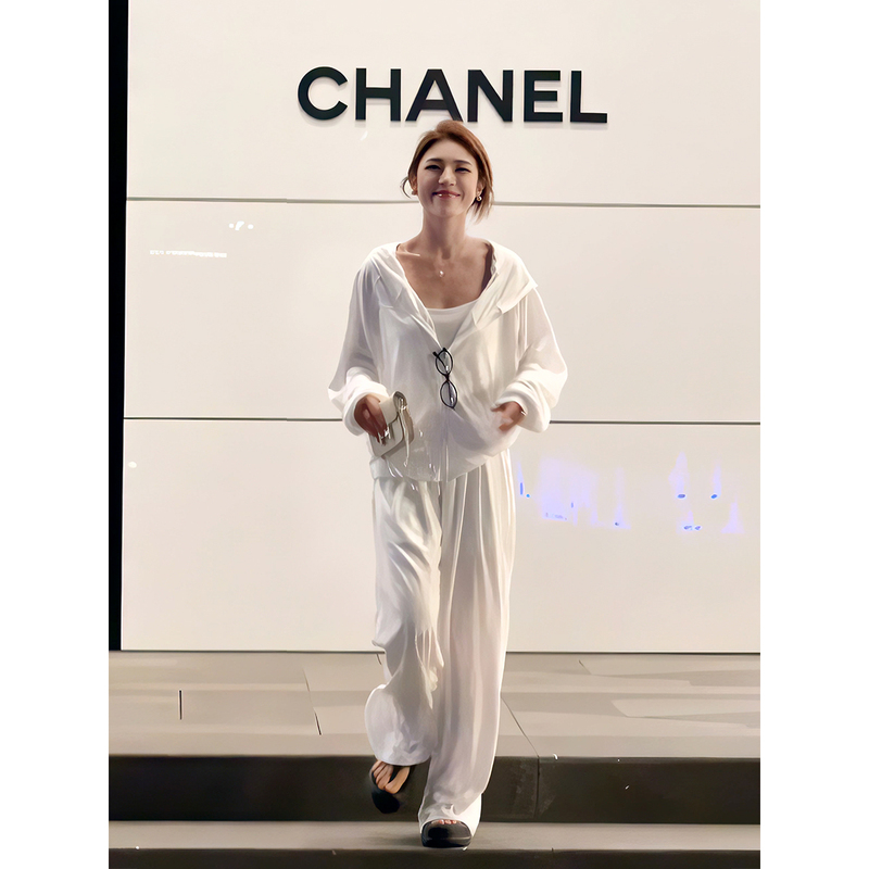 Korean Style Casual Sporty White Suit for Women 2026 Early Autumn New Thin Sun-Protective Sweatshirt Jacket + Wide-Leg Pants Korean Style Casual Sporty White Suit for Women 2026 Early Autumn New Thin Sun-Protective Sweatshirt Jacket + Wide-Leg Pants