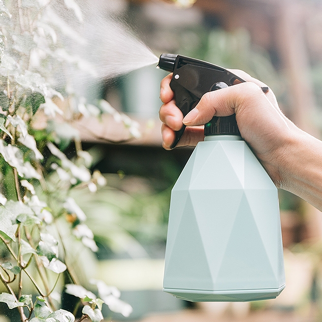 Watering pot watering sprinkler household alcohol pressure sprayer gardening high-pressure shower small bottle 84 disinfectant dedicated