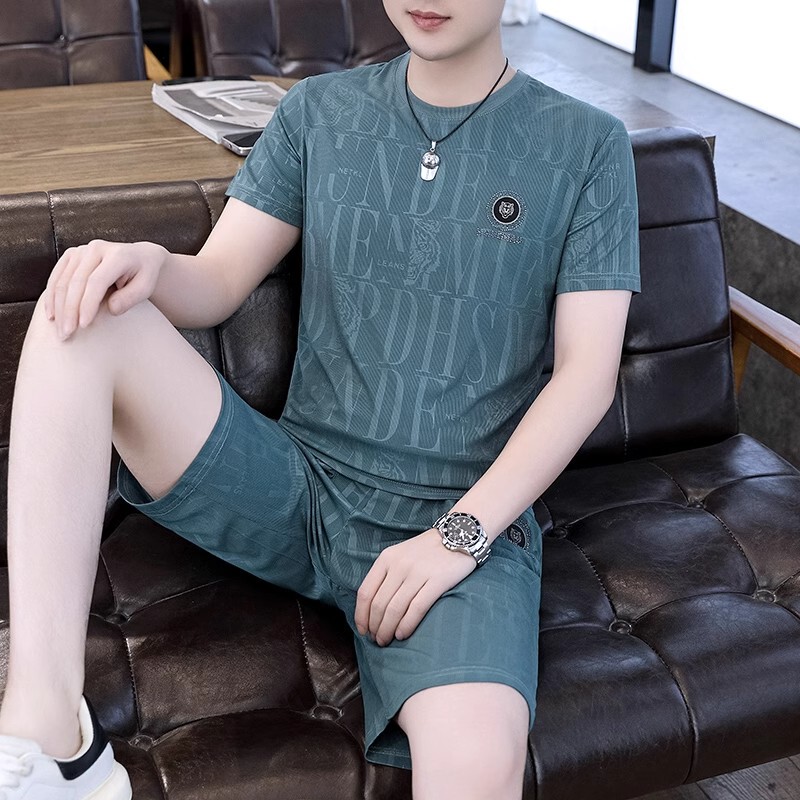 Summer Men's Pajamas, Short-Sleeved Shorts Set, Thin Ice Silk Two-Piece Set, Loose Large Size Home Clothes That Can Be Worn Outside