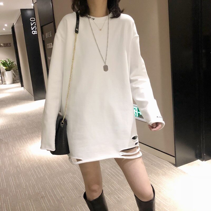 2021 autumn and winter long-sleeved Korean letters white fleece sweater bottoming shirt women's top loose T-shirt mid-length