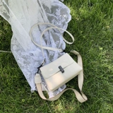 Вместительная и большая небольшая сумка, сумка через плечо, универсальная модная летняя сумка на одно плечо, популярно в интернете, коллекция 2021