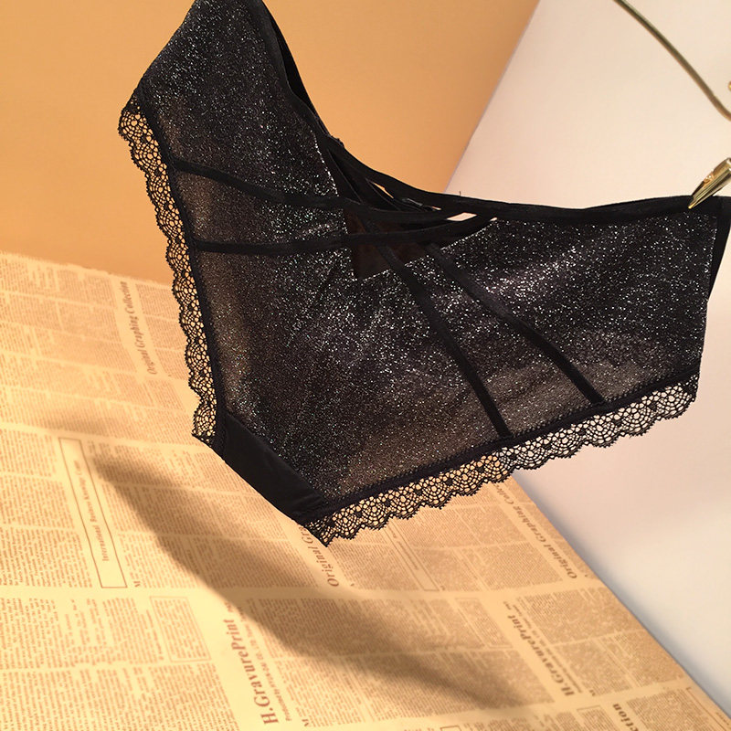 Japanese comfortable and breathable European and American sparkling silver surface charming temptation underwear women sexy lace back cross breifs