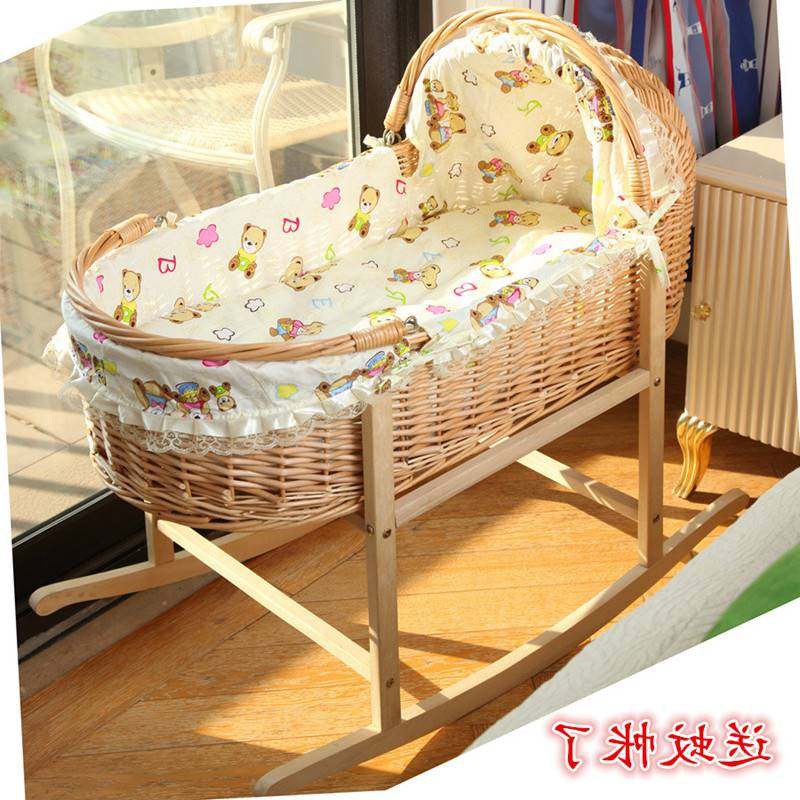 Fuji Baby Basket Winter Warm Baby Bed Newborn Portable Handheld Car Out Sleeping Basket Solid Wood