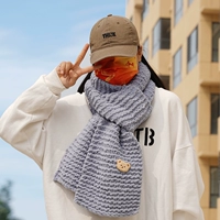 Ледяные стержни светло -серые (игла медведи)