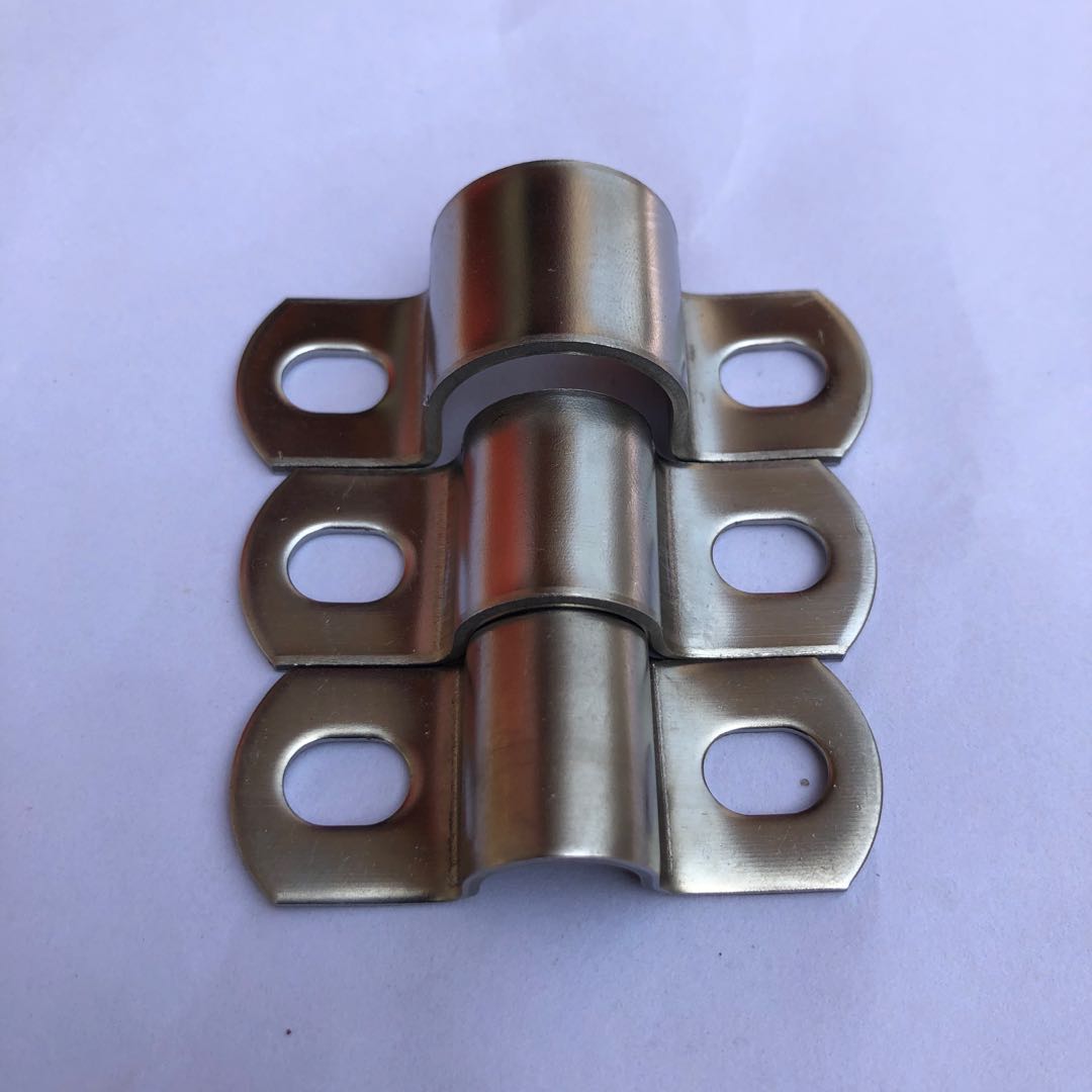 Thickened 304 stainless steel riding card U-shaped card round tube pipe clamp bracket saddle card line pipe water pipe card ohm card