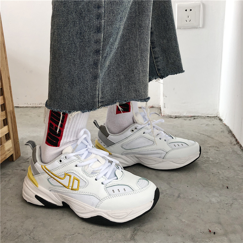 Netred Daddy Shoes male Hanghai Winter Super Fire Han Edition of Baiyu Current Sports Couple Leisure Thick Solar Shoes