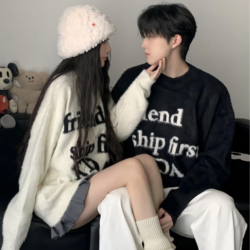 Couple's Clothing Autumn and Winter 2025 New Korean Style Loose and Lazy Style Sweater ins Super Popular High-End Niche Knitwear
