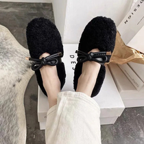 The Korean version of the personality small crowd is very comfortable with the butterfly knot and its good to see it 