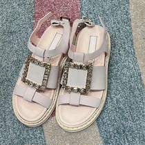 The small crowdstyle recommends the upper foot to take a good look at the 2022 new one lined with water drilling square buckle pine pastry thick bottom sandal