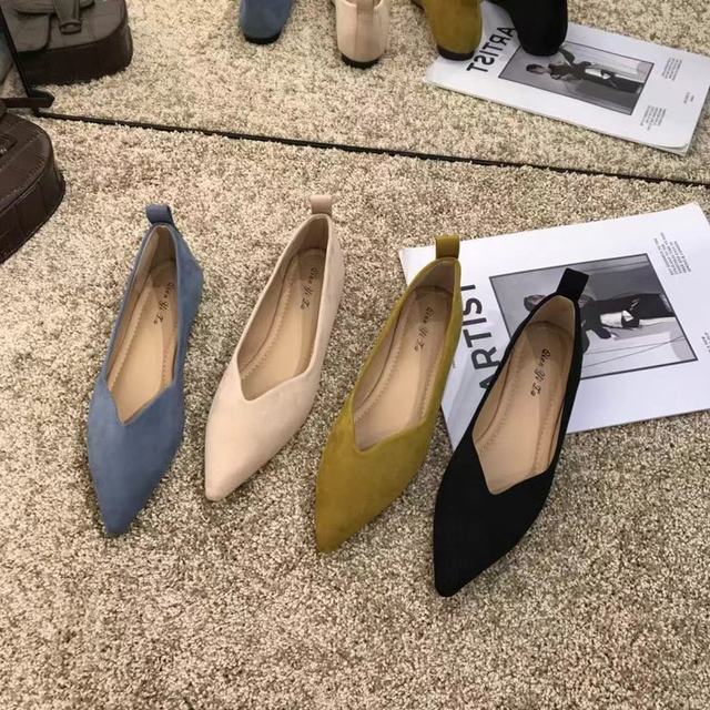 Single shoes spring and summer 2021 new flat bottom all-match peas shoes low heel pointed toe soft bottom women's shoes shallow mouth lazy shoes