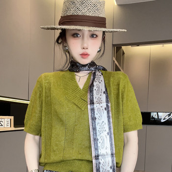 Wool sweater for women 2025 autumn new european station high-end silk scarf v-neck short-sleeved sweater half-sleeved top