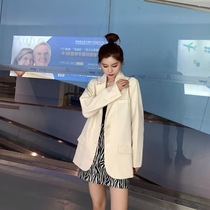 White Suit Jacket Woman Design Sensation Small Crowd 2021 Autumn Winter New Small Sub Superior Sense Casual Western Suit Blouse