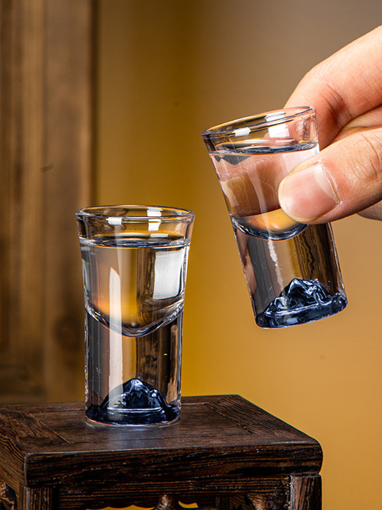 High-End Light Luxury Crystal Glass Liquor Cup Set for Home Use, Chinese-Style Small Wine Cups, Two-Ounce Liquor Vessel, Wine Set