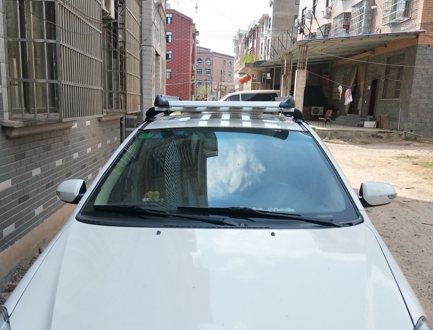BYD F0 Cruze Corolla SUV MPV Da Phim hoạt hình Xe Hành lý Khung trên nóc - Roof Rack giá nóc ô tô