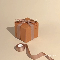 Цена одного оранжево-красного (включая ленту) начинается с 50, нет фотографии 1