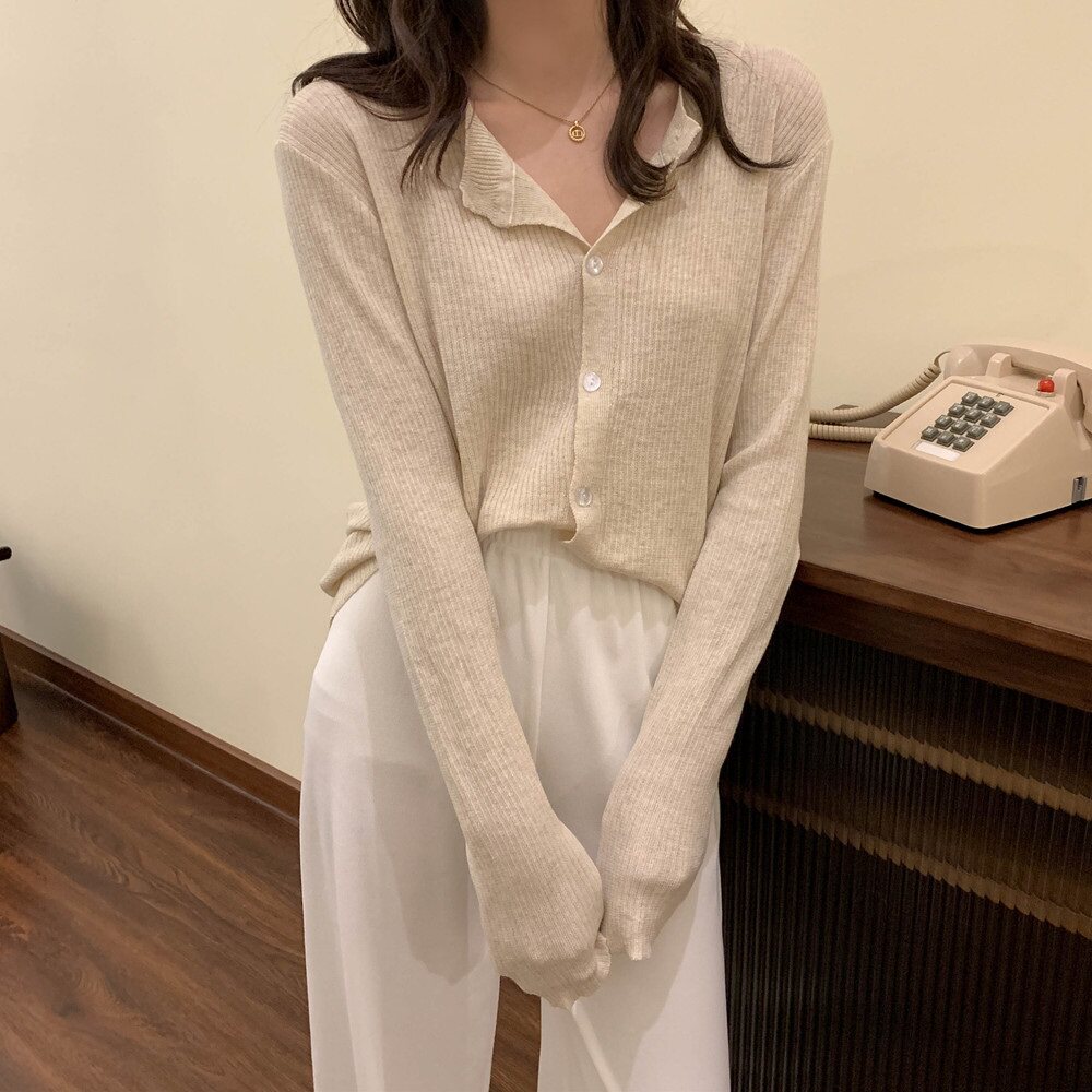 Fall Gentle Ensemble Wearing a Lapped Ice Silk Small Knitted Cardiovert Woman style Skinny Air Conditioning Hooded Sweatshirt Jacket Blouse