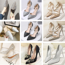 Model room cloakroom decoration shoe cabinet decoration porch soft decoration ladies shoes high heels photo props