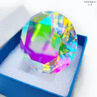 Подарочная коробка с красочным бриллиантом 6 см