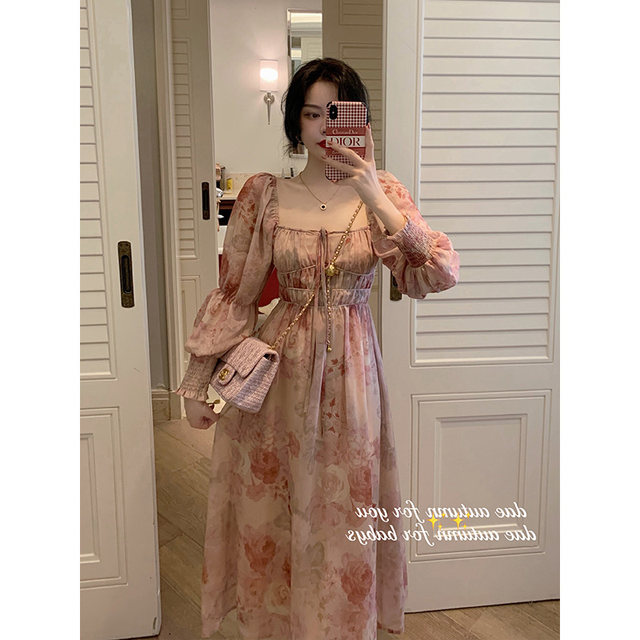 2023 spring new French style high-end niche Hepburn style floral dress chic and unique tea break skirt for women