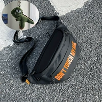 Оранжево-зеленая магнитная пряжка с изображением динозавра