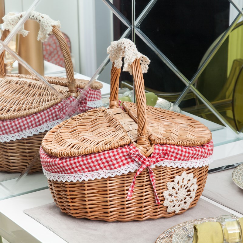 Rattan woven bamboo basket shopping basket small hand lifting basket picnic basket containing basket woven water fruit basket field with lid