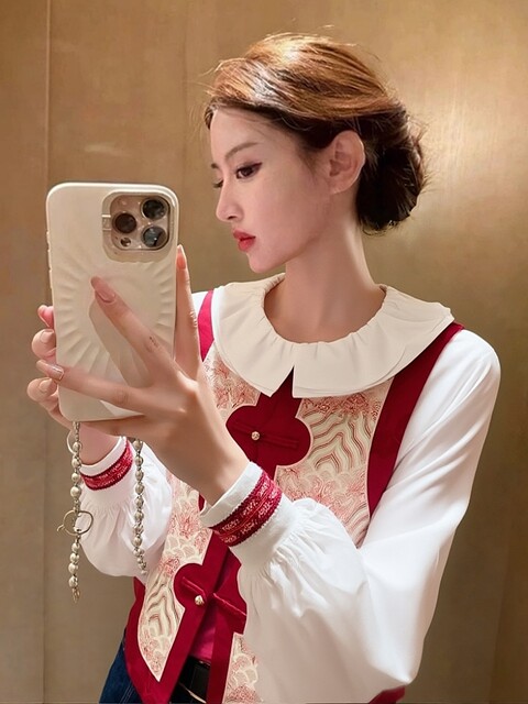 Spring Is a Great Time for Stylish and Sophisticated Tops, Korean Style, Unique and Not Commonly Seen, with a High-End Feel, Beautiful and Distinctive White Shirt Set
