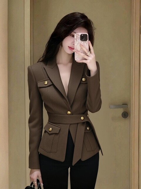 Spring Season Light Luxury High-End Commuter Business Blazer, Elegant Socialite Style, Waist-Cinching Coffee-Colored Suit Jacket for Important Occasions