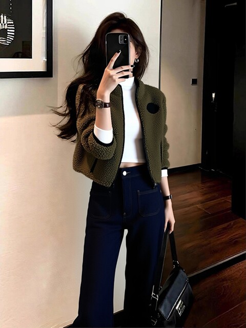 Spring Casual Versatile Tops for Petite Women, Unique and Beautiful, Super Stylish Korean-Style Green Lamb Wool Short Jacket for Women