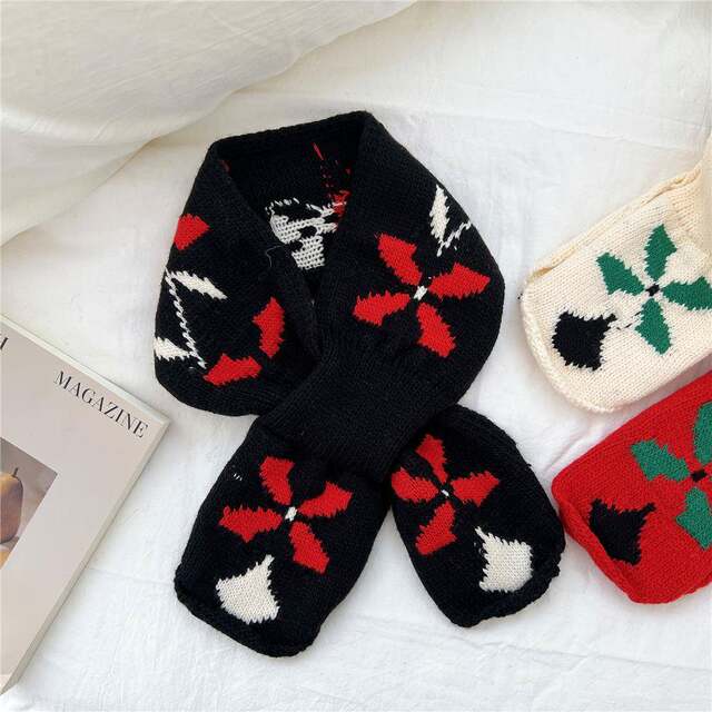 Floral scarf for women in autumn and winter Korean version solid color short cross small scarf student girl thin knitted neck protector to keep warm
