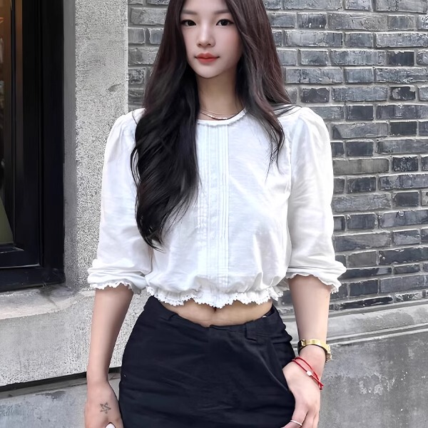 French-Style Elegant Three-Quarter Sleeve Shirt for Women, New Autumn Collection, Gentle Lace, Unique White Short Top