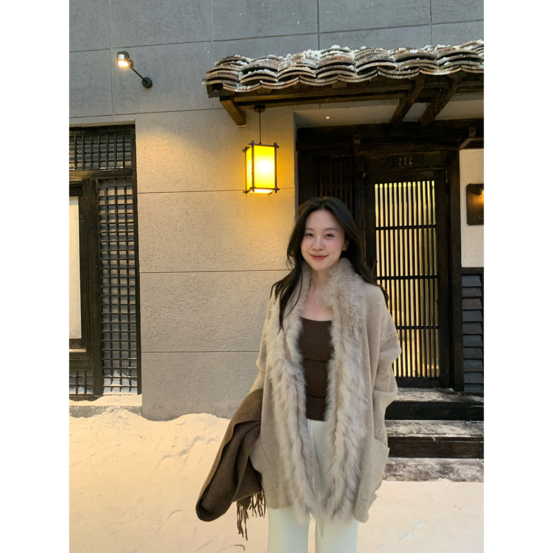 Daydayicy French Twilight Long Fur Collar Cardigan Daydayicy French Twilight Long Fur Collar Cardigan