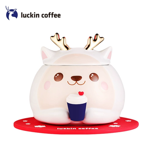 Разрушить кофейное мозговое отверстие открытая керамическая кружка девушка милый подарочный кабинет с водной чашкой