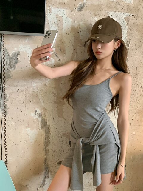 Atmospheric and Energetic Girl's Suspender Dress, Women's Design with Tie-Up Waist, Slimming, Faux Two-Piece, Bodycon Short Skirt