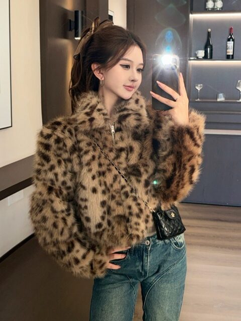 Hot Girl Style Leopard Print Fur Short Coat for Women, Autumn and Winter, High-End Feel, Petite Size, Warm and Thick Woolen Top