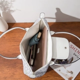 Товар, вместительная и большая сумка через плечо, Южная Корея